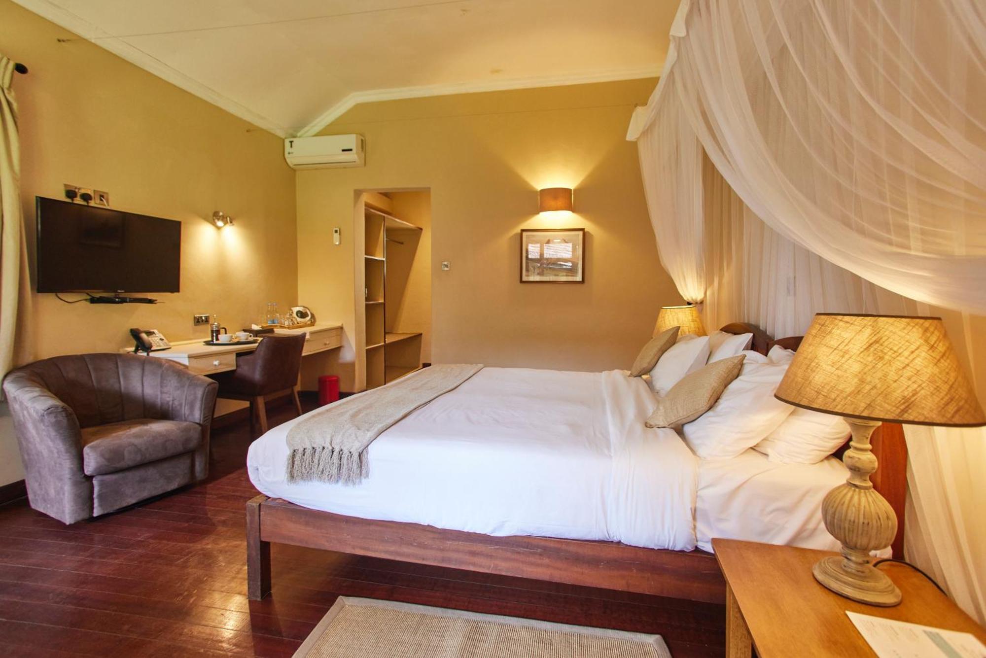 Aero Club Of East Africa Hotel Nairobi Exterior photo